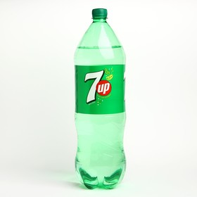 Вода газированная 7UP 2л ПЭТ 8069705