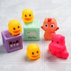 Набор резиновых игрушек для игры в ванной «Малыши с кубиками», с пищалкой, 7 шт - фото 474267