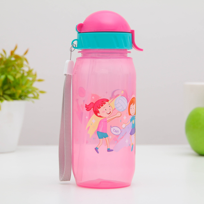 Бутылочка для школы. Ребенок с бутылкой воды. Детские бутылки для воды. Бутылка для спорта детская. Бутылка для воды для малышей.