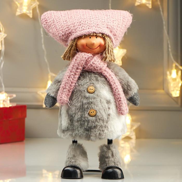 Кукла интерьерная "Девочка в розовой шапке с ушками и белой шубке" 27х10х17 см