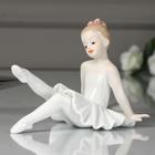 Сувенир керамика "Малышка-балерина в белой пачке" 11х14х9,2 см - фото 984386