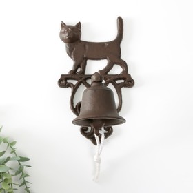 Колокол сувенирный чугун "Кот, гуляющий по крыше" 23,5х13,5х13 см