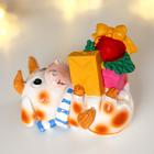 Souvenir Polyresin "Bull plays with gifts"