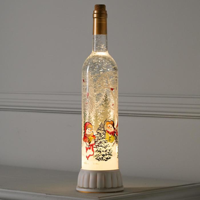 Светодиодная фигура «Бутылка со снеговиками» 9 × 35 × 9 см, пластик, батарейки ААх3 (не в комплекте), USB, свечение тёплое белое - фото 563099