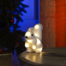 Light figure "little Squirrel", 15 LED, 14x7x5 cm, fixing, battery operated, T / WHITE
