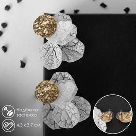Assorted "Wind" butterfly earrings, small, white in gold