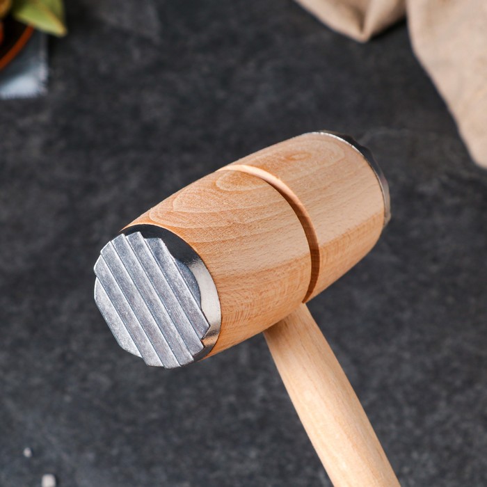 Молоток для отбивания мяса "Премиум" с металлическими накладками, 30 см, массив бука - фото 798801306