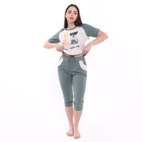 Комплект женский (футболка, бриджи), цвет зелёный, размер 46