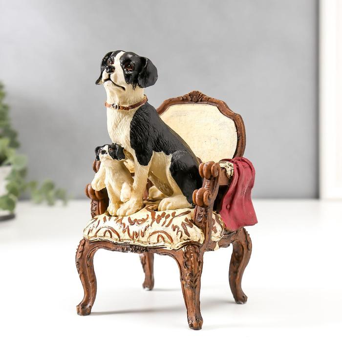 Сувенир полистоун "Собаки в кресле" 18,5х9,5х9,5 см - фото 1001656