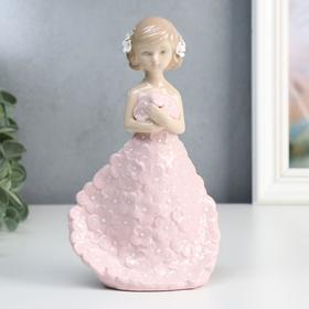 Souvenir ceramics "Girl in a dress with pink flowers" 19x6, 3x11 cm