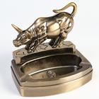 Gas lighter "bull", with regulator, with ashtray 11. 5x8. 7x10. 7 cm, mix