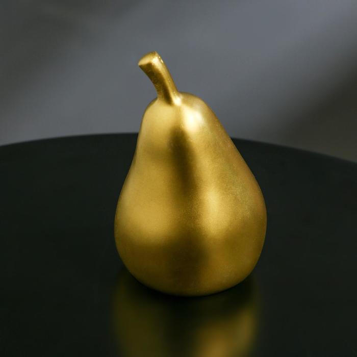 Груша золотистая. Золотая груша. Фигурка груша камень. Груши Голден упаковке. Серьги в форме груши в золоте.