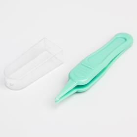 Nose cleaning tweezers, children's, with cap, color green