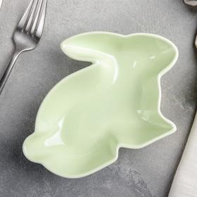 Блюдо керамическое глубокое «Милашки. Зайка», 17,5×12,6×4 см, цвет зелёный
