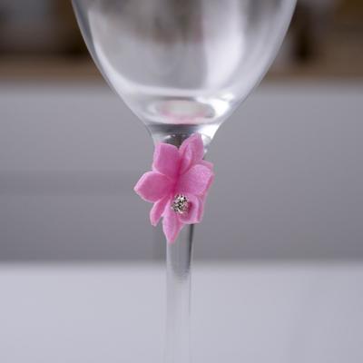 Decor for the glass "Flowers" 4 pcs, 7.3 x 3 cm, 100% p/e, felt