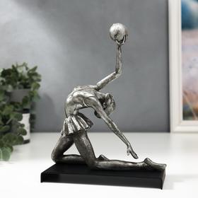 Сувенир полистоун "Гимнастка - упражнение с мячом" серебро 22,5х8,5х18 см