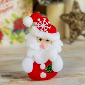 Мягкий магнит ′Дед Мороз с ёлочкой′ 13 см, бело- красный в Донецке