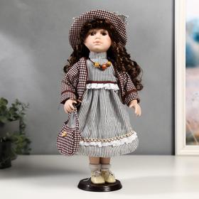Кукла коллекционная керамика ′Тая в полосатом платье и пиджаке в клетку′ 40 см в Донецке