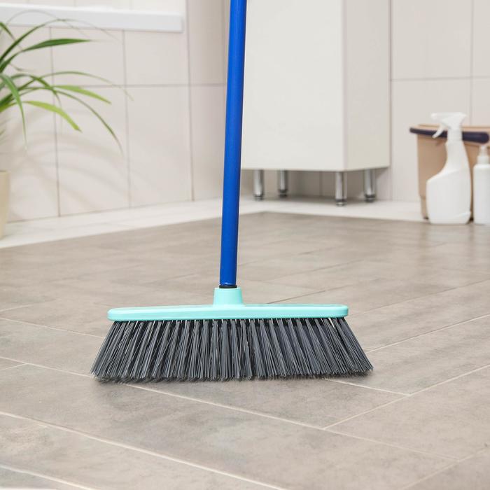 щетка "комфорт" с черенком (жесткая) м1162. щетка для пола с черенком комфорт м1162. щетка для полов с черенком. щетка york centi 51030. щетка комфорт с черенком м1162.