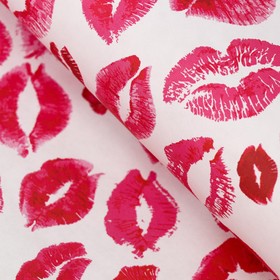 Набор бумаги упаковочной крафт "Поцелуи", 50 × 70 см, 2 листа