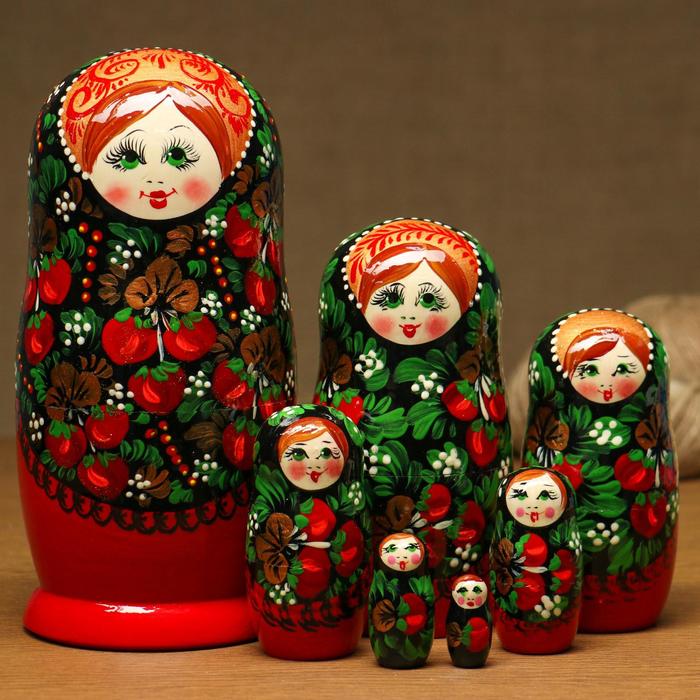 Матрёшка "Ягоды", чёрно-красная, прямая, 7-ми кукольная - фото 784949