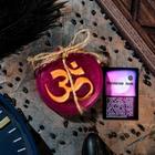 Магическое мыло "Символ ОМ для жизненного баланса" с косточкой миндаля, фиолетовое, 100гр - фото 4092948