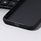 Чехол LuazON для iPhone 11, с отсеком под карты, текстиль+кожзам, красный - фото 801782546