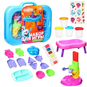 Набор для игры с пластилином в чемоданчике со столом СМЕШАРИКИ "Крош и ёжик",кондитерская, цвет МИКС