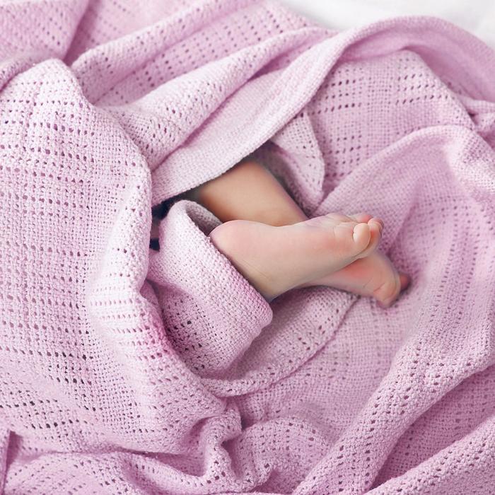 Одеяло вязаное, размер 90х118 см, цвет розовый