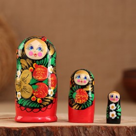Матрёшка 3-х кукольная ′Яна′ 11 см, ручная роспись в Донецке