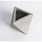 Свеча фигурная ароматическая в бетоне "Ромб", 13,5х9 см, черный, черная смородина - фото 799883268