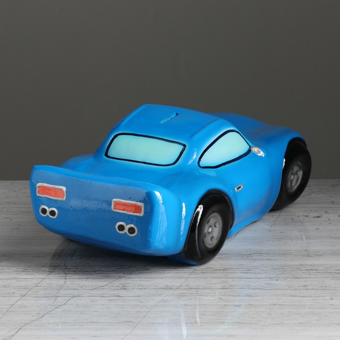 Синюю машинку большую. Машинка синяя. Синяя машинка игрушка. Маленькая голубая машинка. Машина голубого цвета игрушечная.