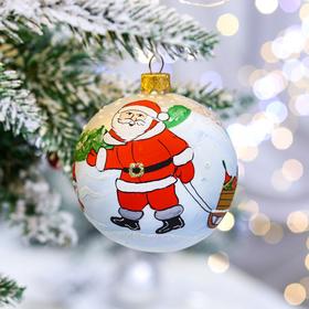 Ёлочная игрушка Шар "Дед Мороз с санками", 80 мм, стекло, ручная роспись