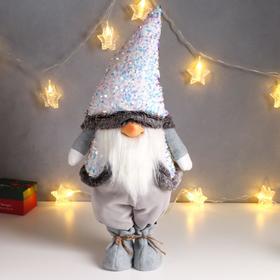 Кукла интерьерная "Дед Мороз в бело-перламутровом колпаке и жилетке с пайетками" 55х16х22 см   62601