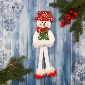 Мягкая игрушка "Снеговик в костюме с орнаментом, в шляпке" 9,5х30 см