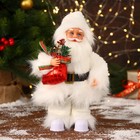 Дед Мороз "В меховом белом костюмчике, с мешком" двигается, 11х30 см - фото 800070627