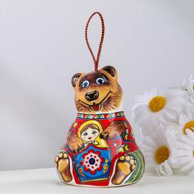 Сувенир "Медведь с матрёшкой", 9 см, керамика в Донецке
