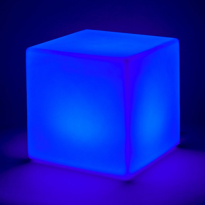Светильник cube. Светильник старт Cube 350. Светильник куб напольный. Светильник кубик потолочный. Матовая лампа куб.