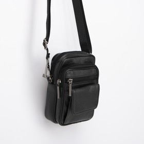 Bag husband 5107, 11 * 5 * 16, Dep. on zipper, 2 n / pocket, belt length, black