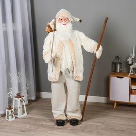 Дед Мороз "В белой шубе, кофте ромбик, с посохом и подарками" 45х150 см
