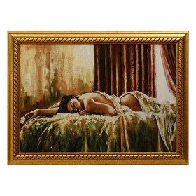 R266-40х57 Картина из гобелена "Спящая девушка на кровати" (47х65) в Донецке