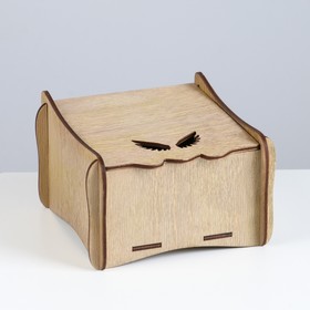 Box wooden with lid 