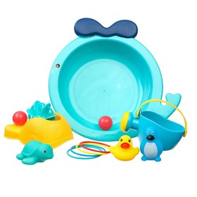 Set of toys for playing in the bath 