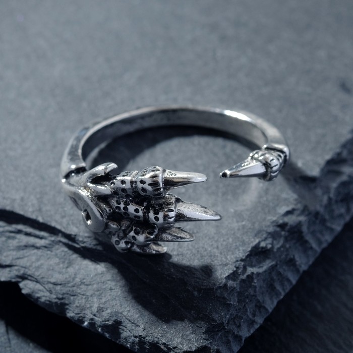 Кольцо "Перстень" когти, цвет чернёное серебро, безразмерное - фото 4495926