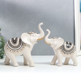 {{photo.Alt || photo.Description || 'Сувенир полистоун &quot;Индийские белые слоны с узором на попоне&quot; н-р 2шт 18х7х17 21,5х8,5х21 см   735554'}}