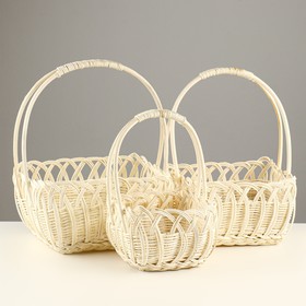 A set of baskets, 3 pcs, 20x20 cm.