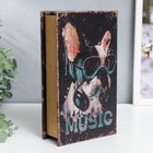 Сейф-книга дерево кожзам "Французский бульдог в наушниках и очках" 21х13х5 см - фото 800889231
