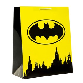 Пакет подарочный Batman, 18 × 22.3 × 10 см, цвет жёлтый