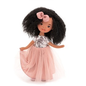 {{photo.Alt || photo.Description || 'Мягкая кукла «Tina в розовом платье с пайетками», 32 см'}}