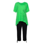 Комплект женский повседневный (футболка и капри), цвет зеленый, размер 62 - фото 5087677